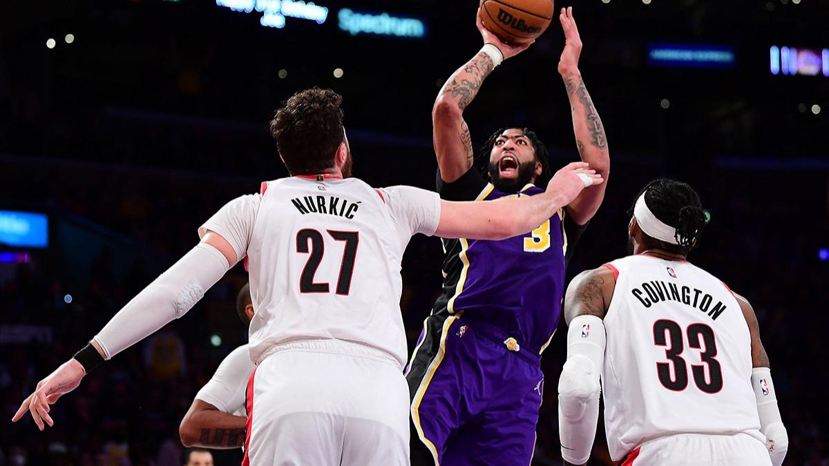 Anthony Davis ov yapt, Lakers kazand