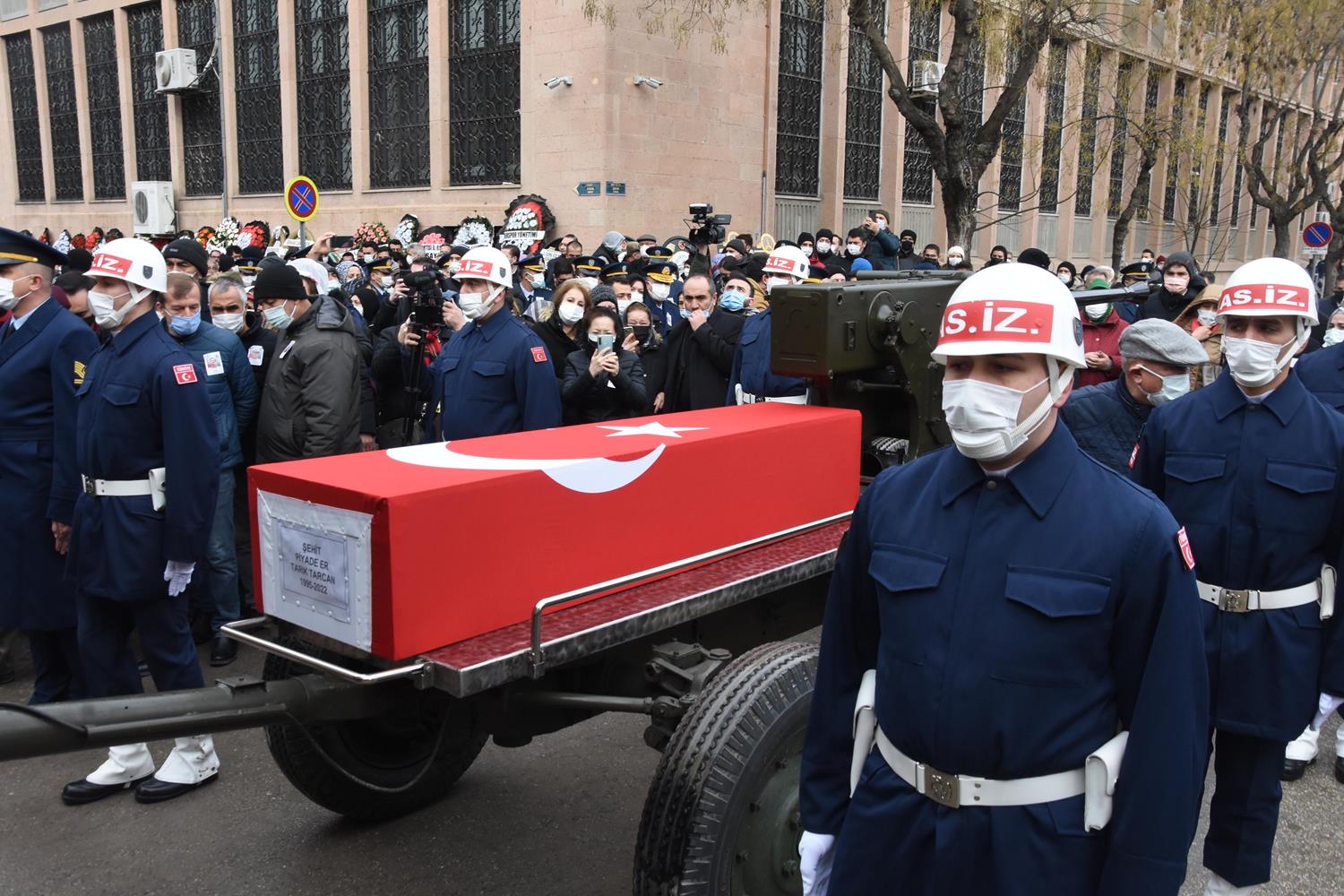 Cizre ehidi Tark Tarcan, Eskiehir'de son yolcuuna uurland