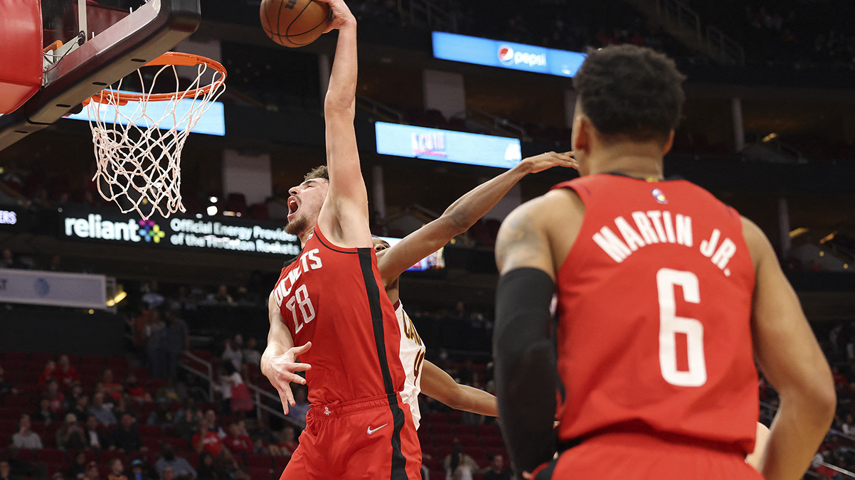 NBA'de Trk derbisinin kazanan Alperen engn