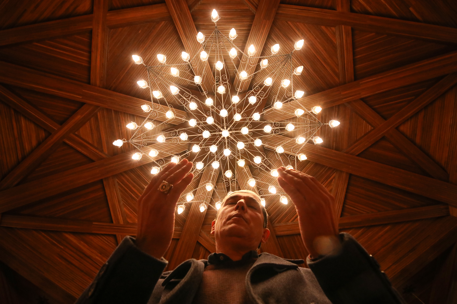 Trkiye'de birok camide Regaip Kandili idrak edildi