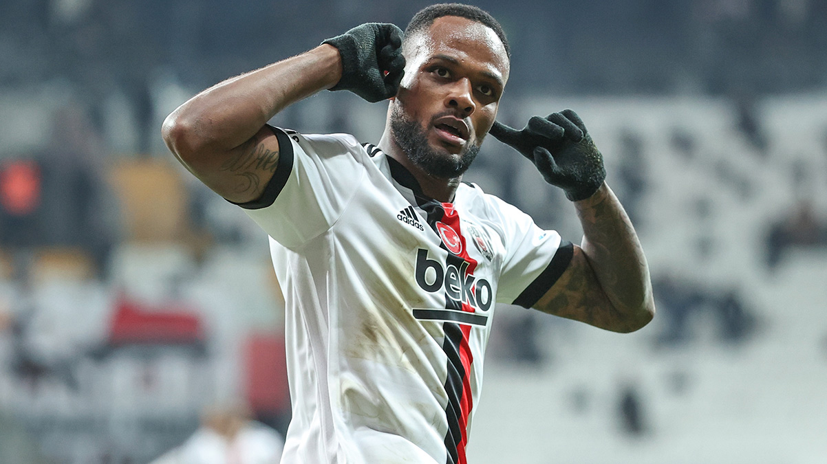 Be�ikta�'ta Larin defteri kapand�