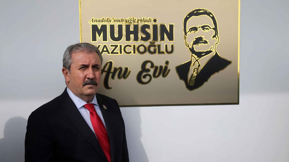 BBP Genel Bakan Destici, Sivas'ta Muhsin Yazcolu An Evi'ni ziyaret etti