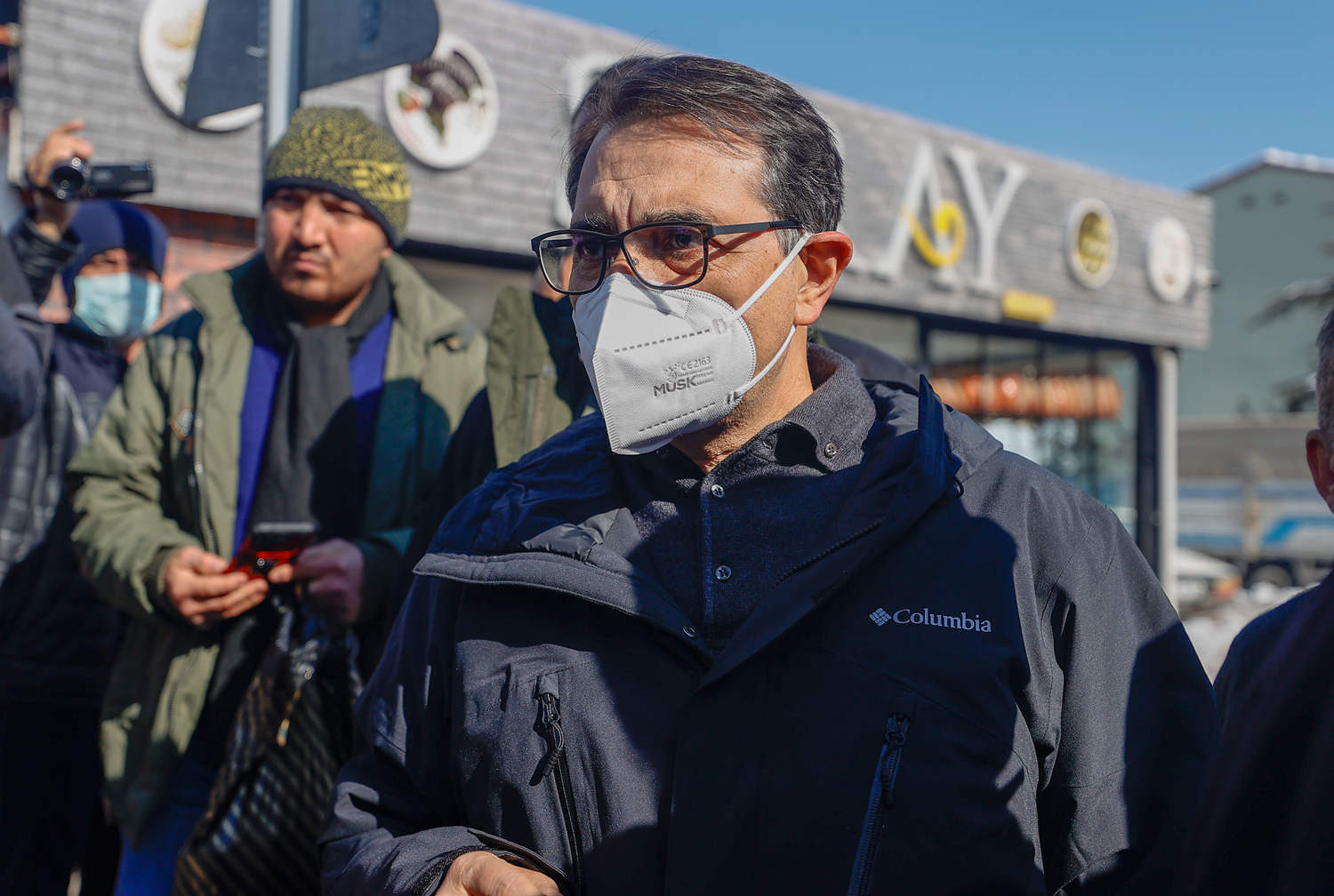 Bakan D�nmez'den Isparta'daki elektrik kesintisiyle ilgili a��klama