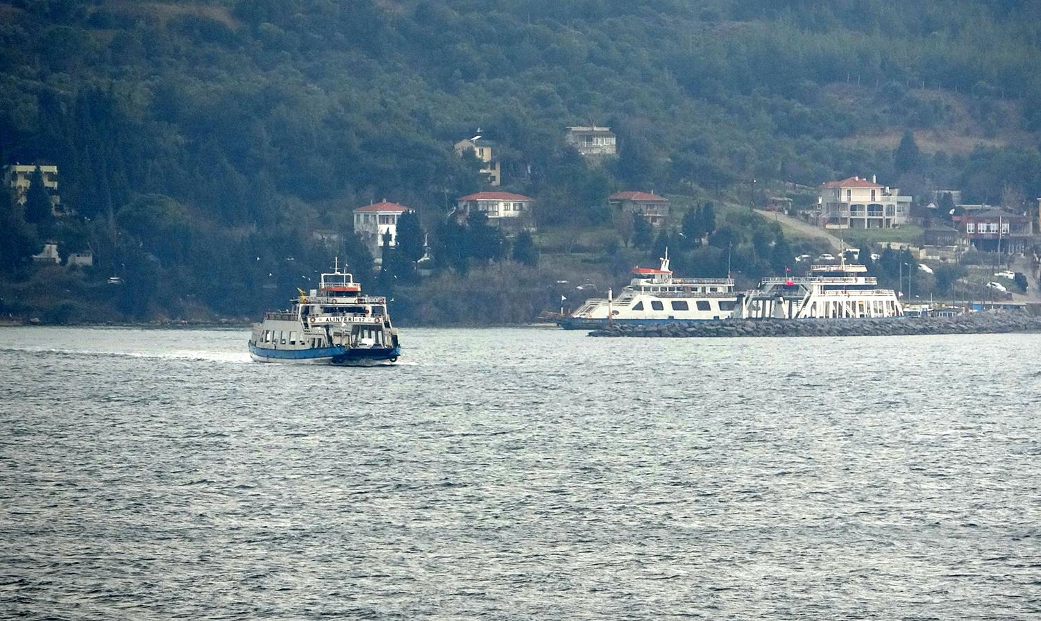 G�k�eada-Kabatepe ve Geyikli-Bozcaada hatt�ndaki t�m feribot seferleri iptal edildi