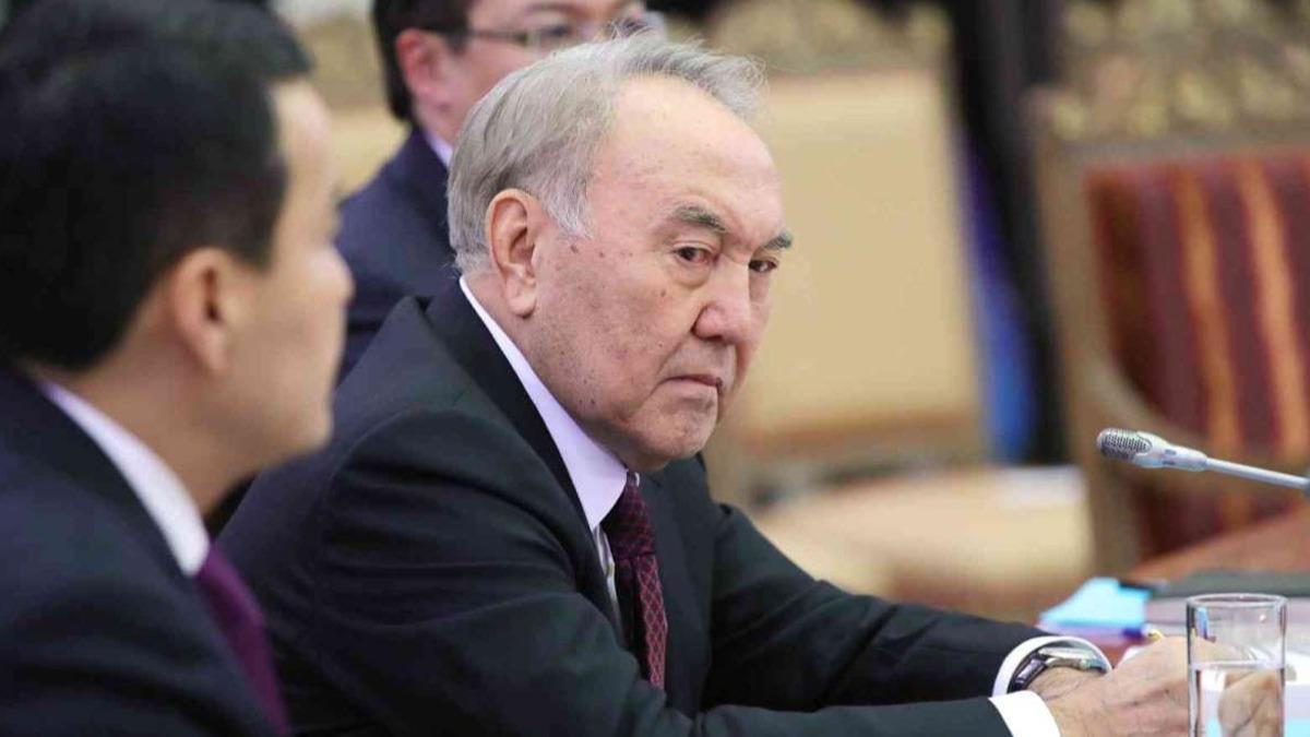 Kazakistan'dan Nazarbayev'e kt haber! Tokayev onaylad 
