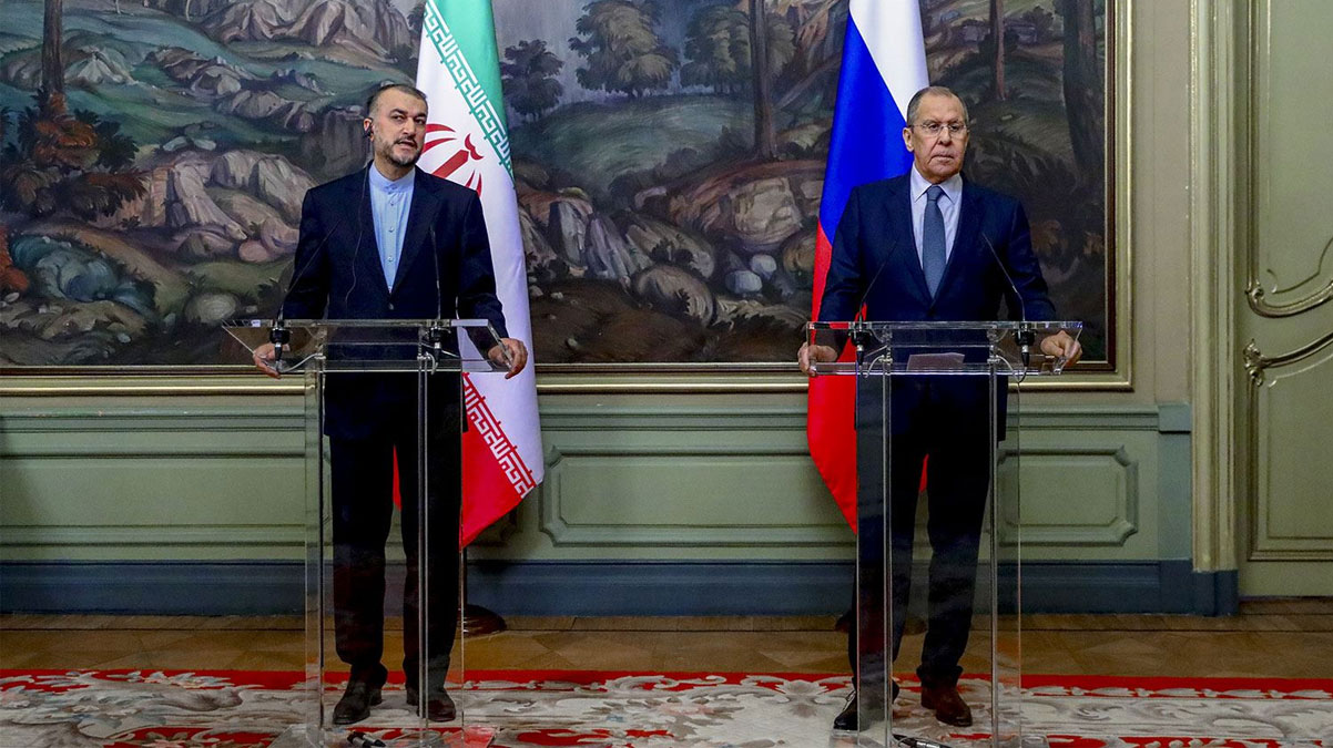 Rusya D��i�leri Bakan� Lavrov, �ranl� mevkida�� ile g�r��t�