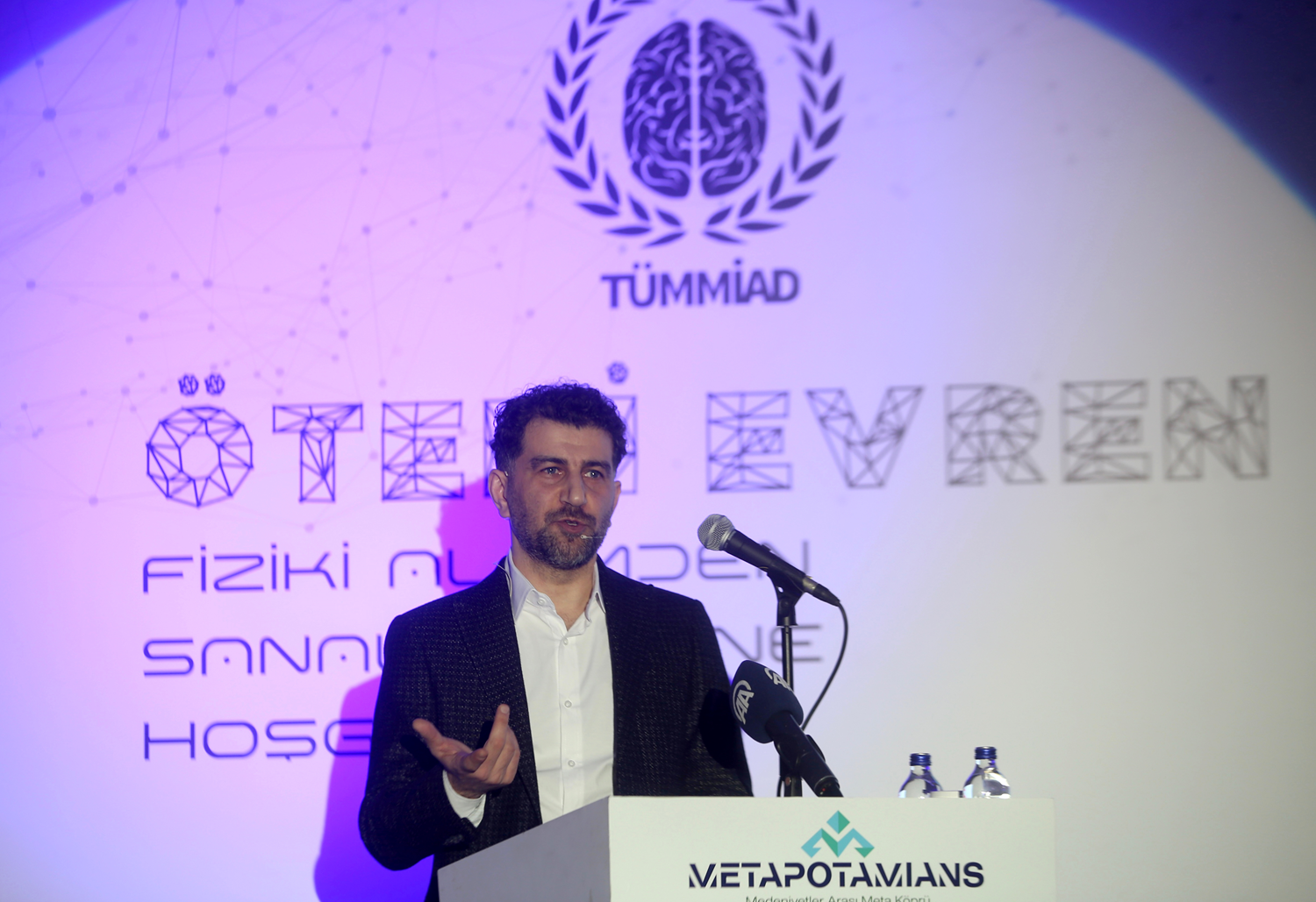 T�rkiye'nin ilk metaverse projesi Metapotamians tan�t�ld�