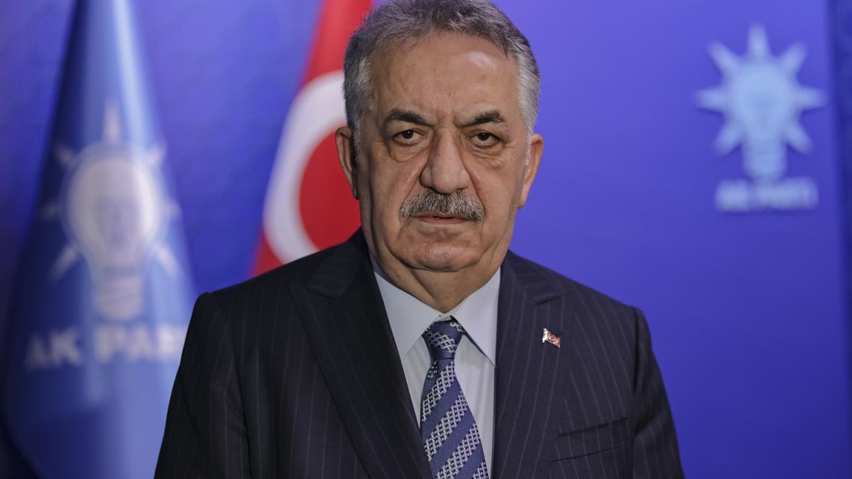 AK Parti'li Hayati Yazc, Cumhurbakan Erdoan'n adaylyla ilgili tartmalar deerlendirdi