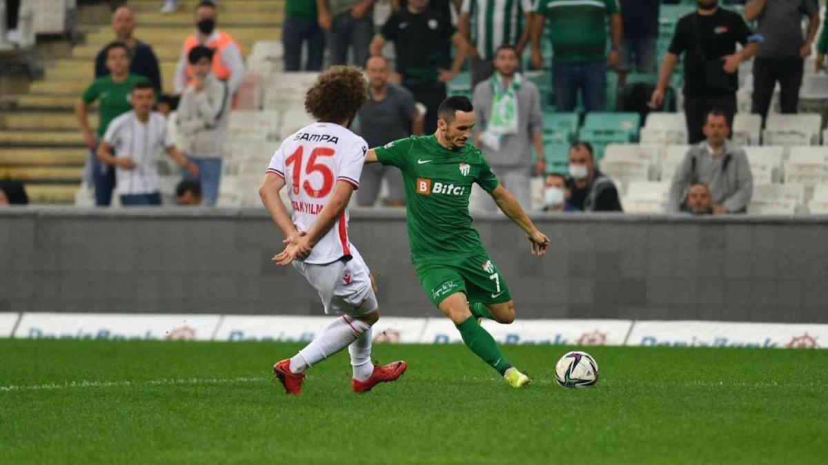 Ate hattnda kurtulmak isteyen Bursaspor'un rakibi Samsunspor
