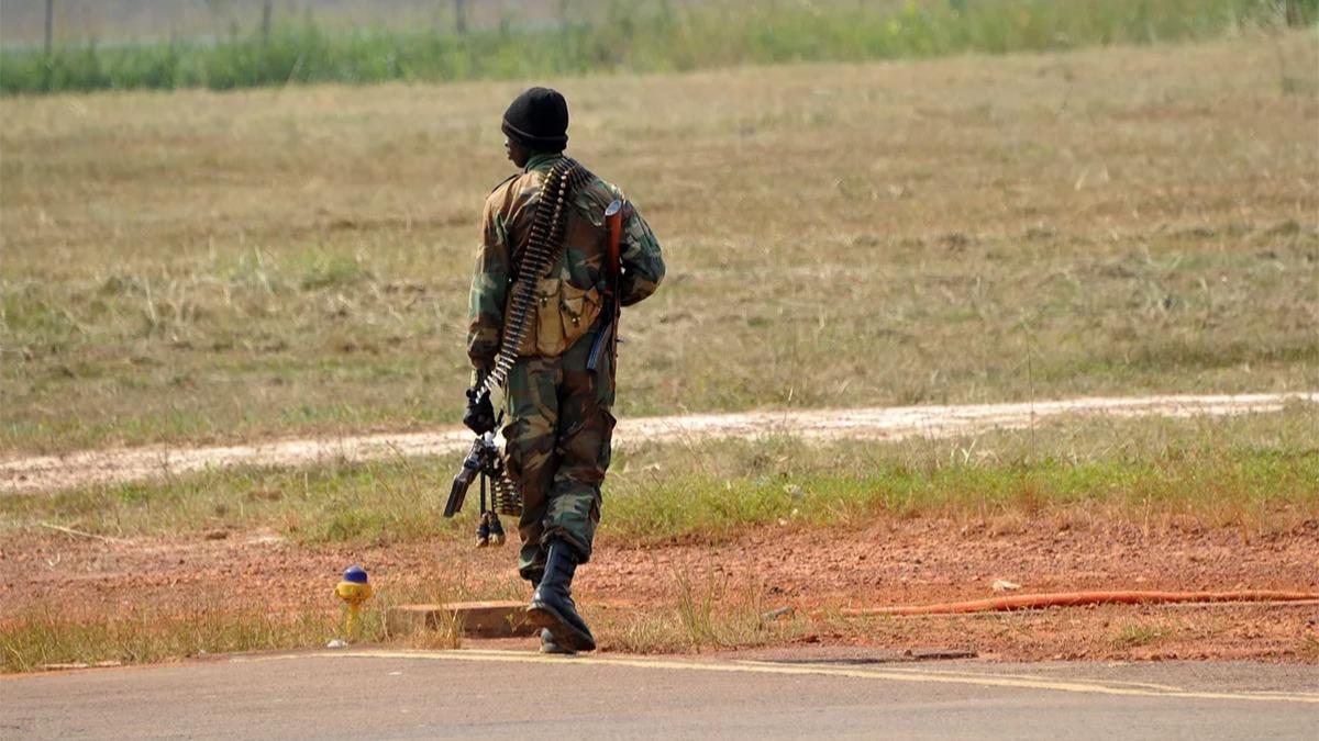 Benin'de milli parka dzenlenen silahl saldrda 6 kii ld
