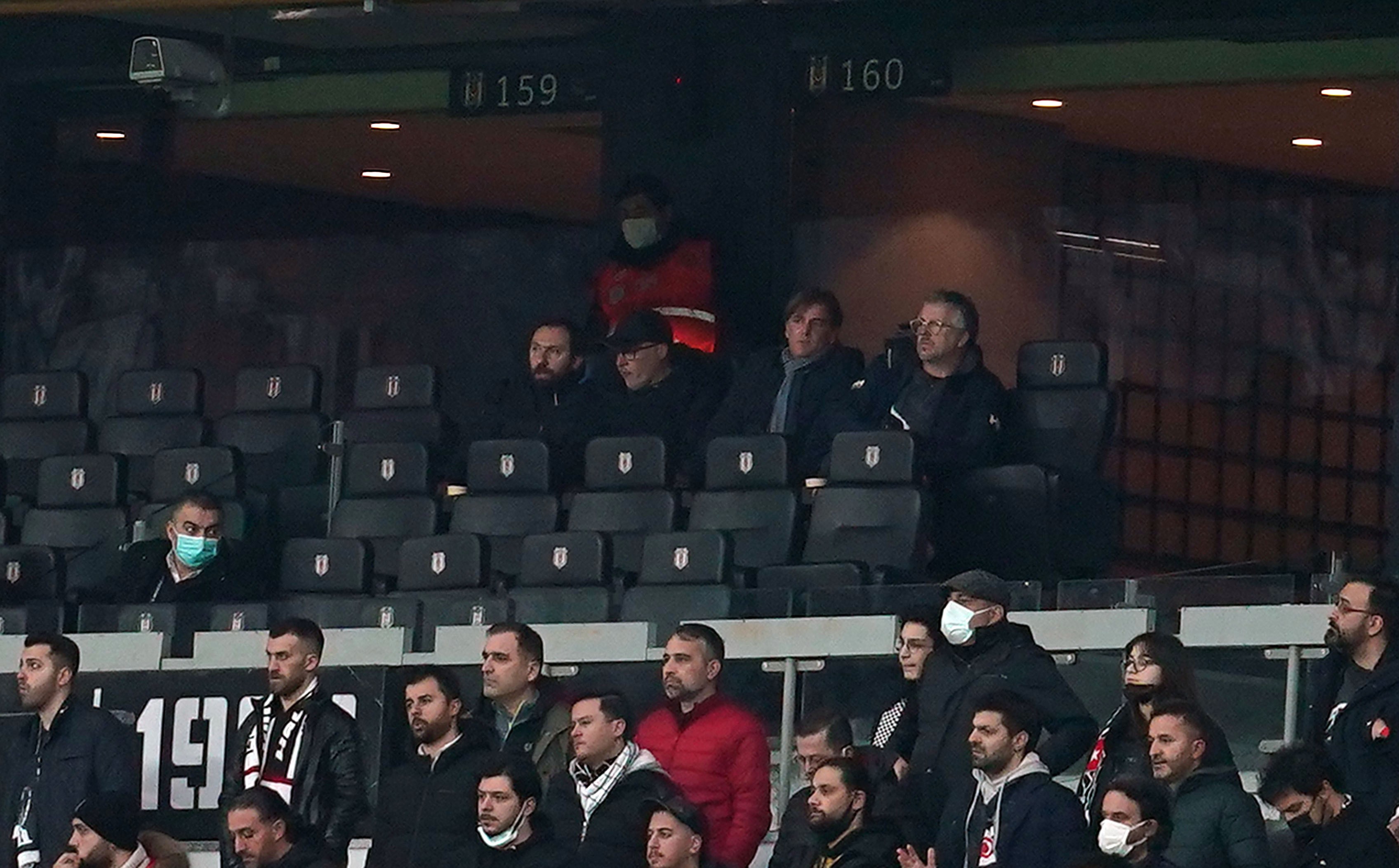 Galatasaray Teknik Direkt�r� Domenec Torrent, Be�ikta�-G�ztepe ma��n� izledi
