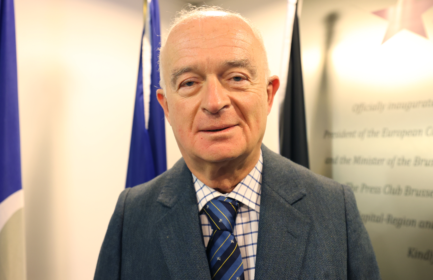 �ngiltere Ba�bakan�'n�n kuzeni emekli B�y�kel�i Kuneralp: Johnson �ok iyi i�ler de yapt�