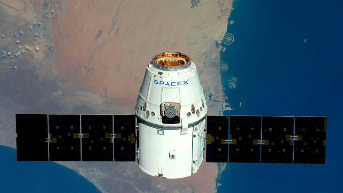 SpaceX'in 40 uydusu d��t�!