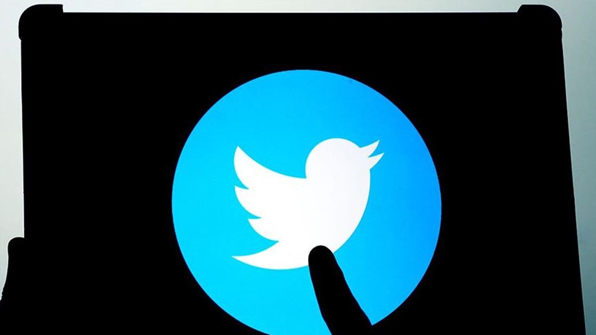 Sosyal medya platformlar�ndan Twitter ��kt�
