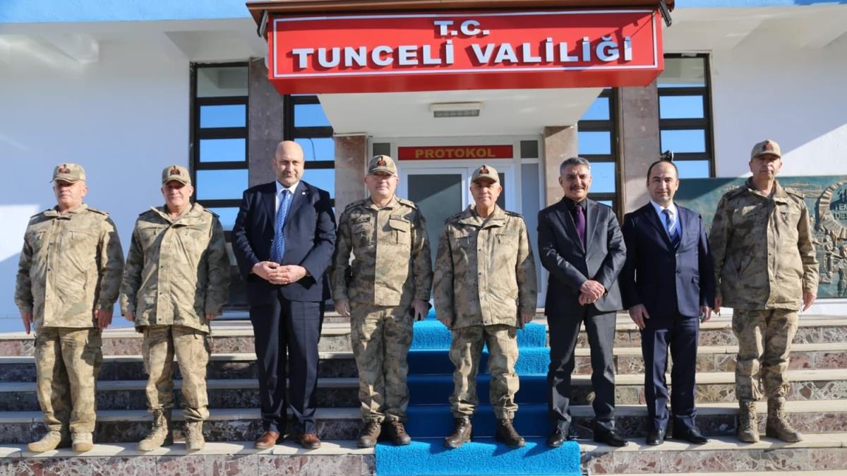 Orgeneral etin, Tunceli'de ziyaretlerde bulundu 