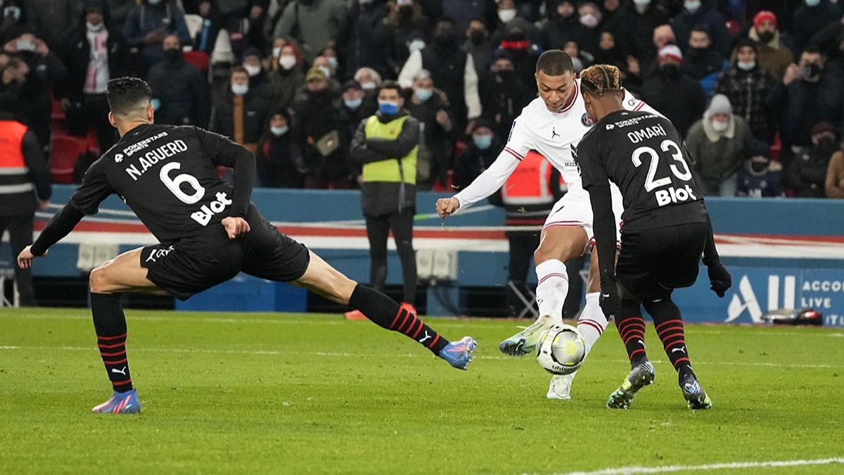 PSG, Rennes'i 90+3'te devirdi