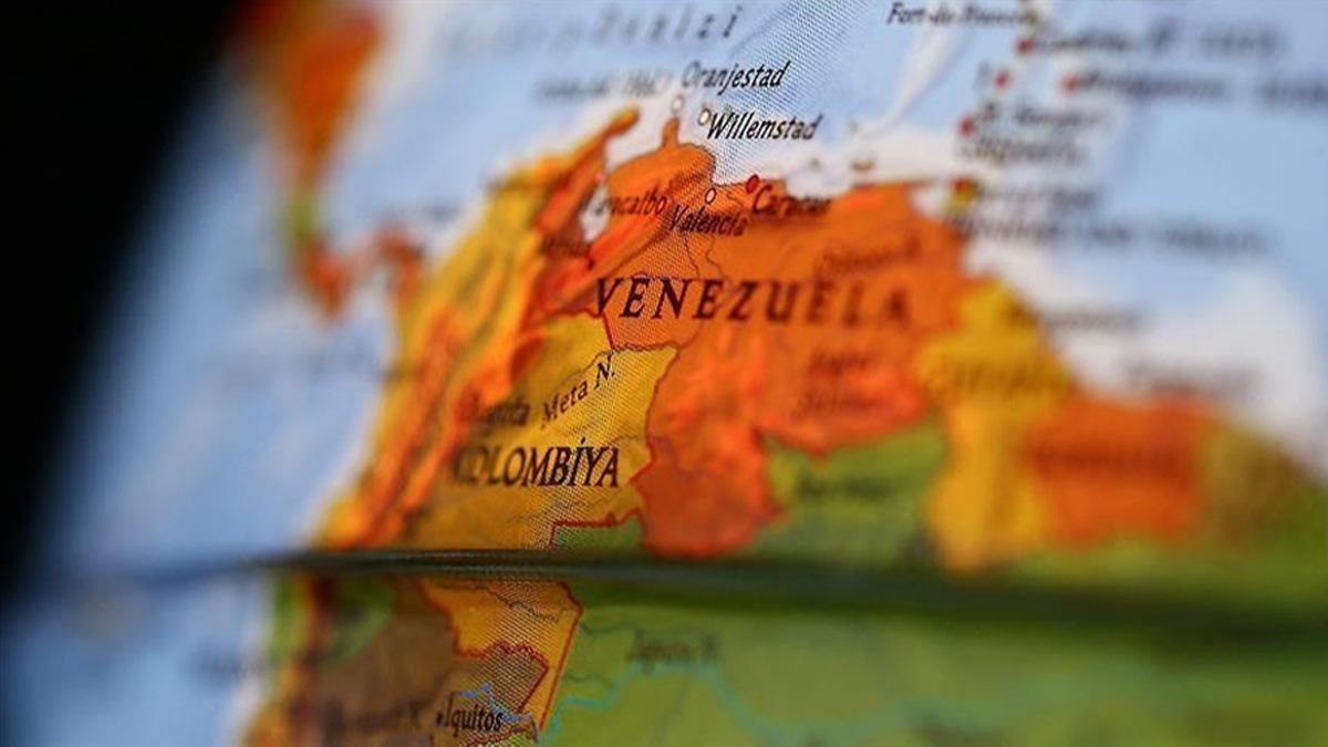 Venezuela'nn Kolombiya snrnda mayn patlamas sonucu 8 kii ld