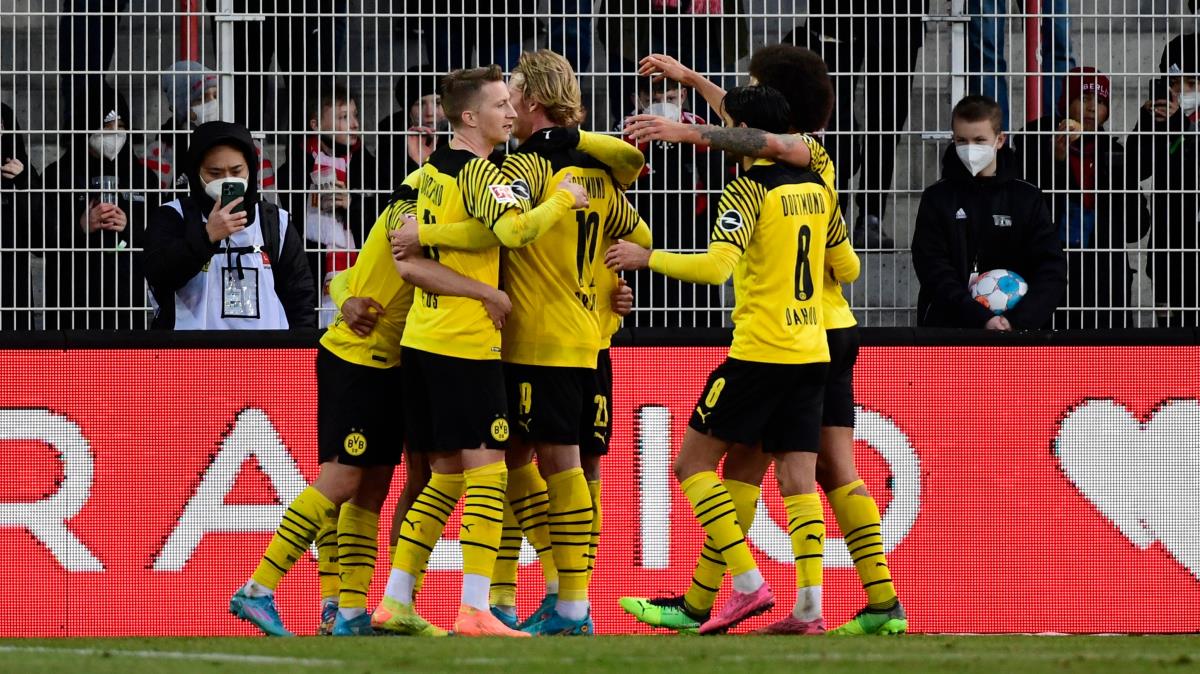 Borussia Dortmund deplasmanda Union Berlin'i rahat yendi