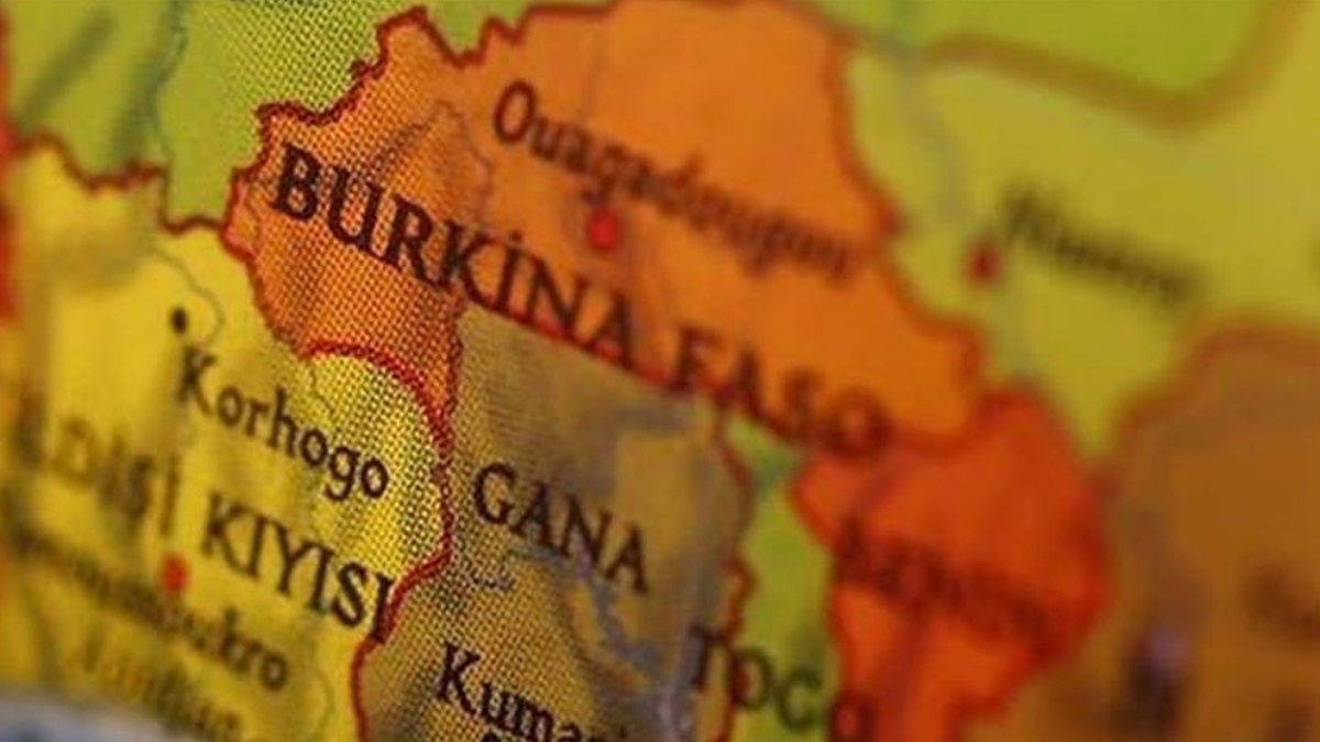 Frans�z ordusu Burkina Faso'ya hava operasyonu d�zenledi