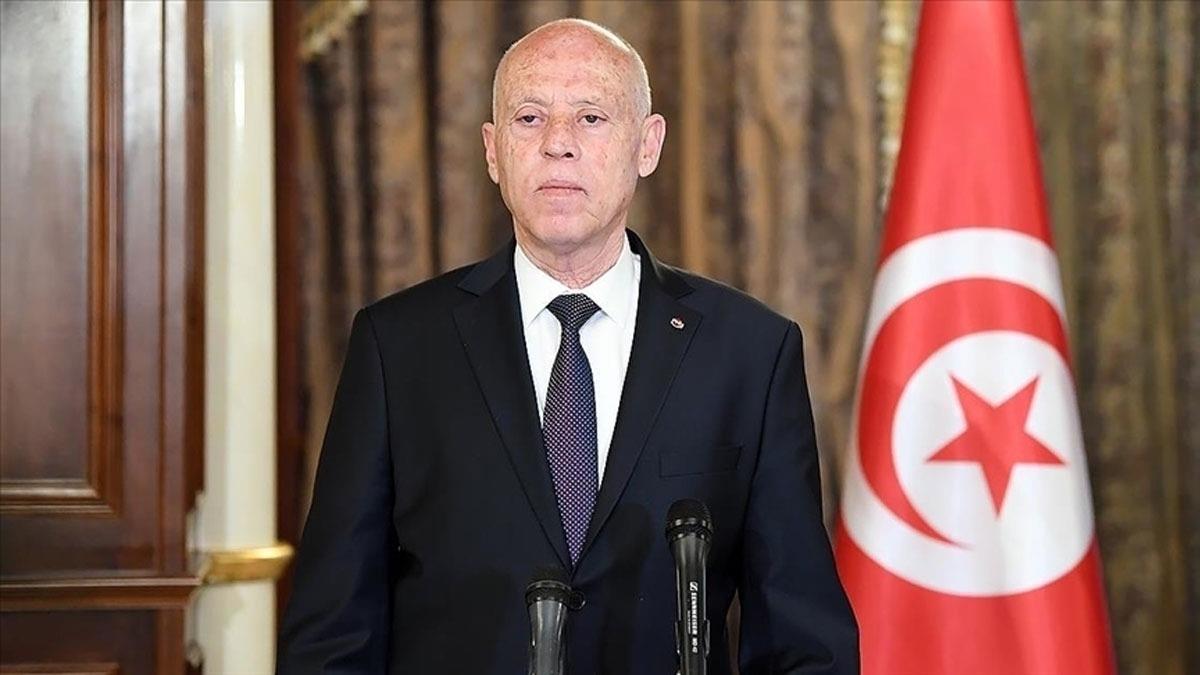 Tunus Cumhurbakan Said, ''yeni yarg konseyi'' oluturulmas iin kararnameyi imzalad