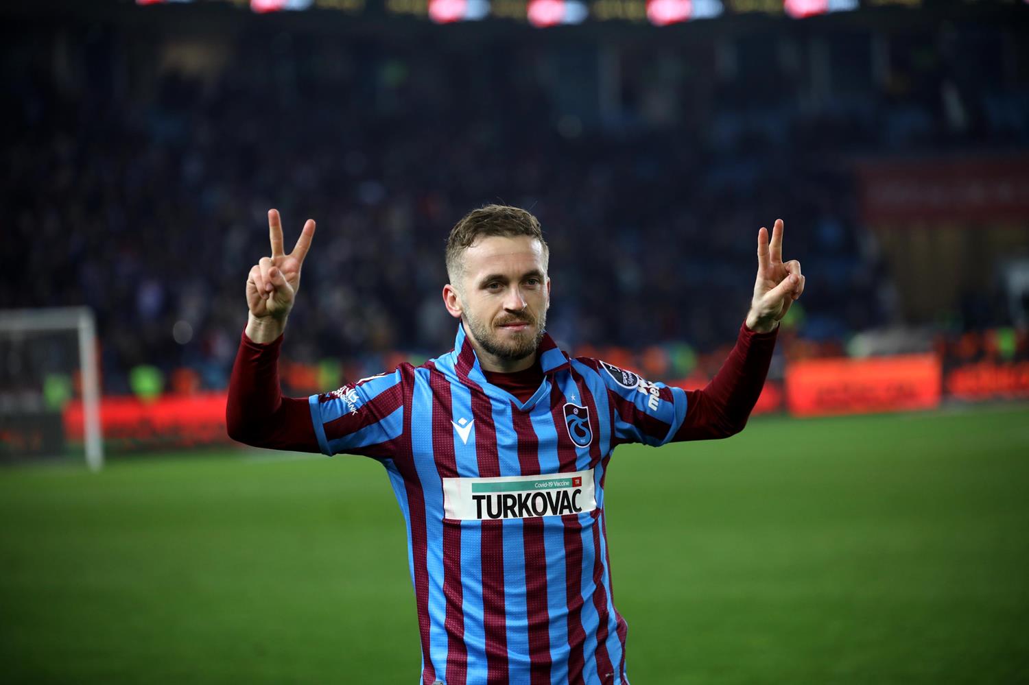 Edin Visca, Abdullah Avc� ile bamba�ka!