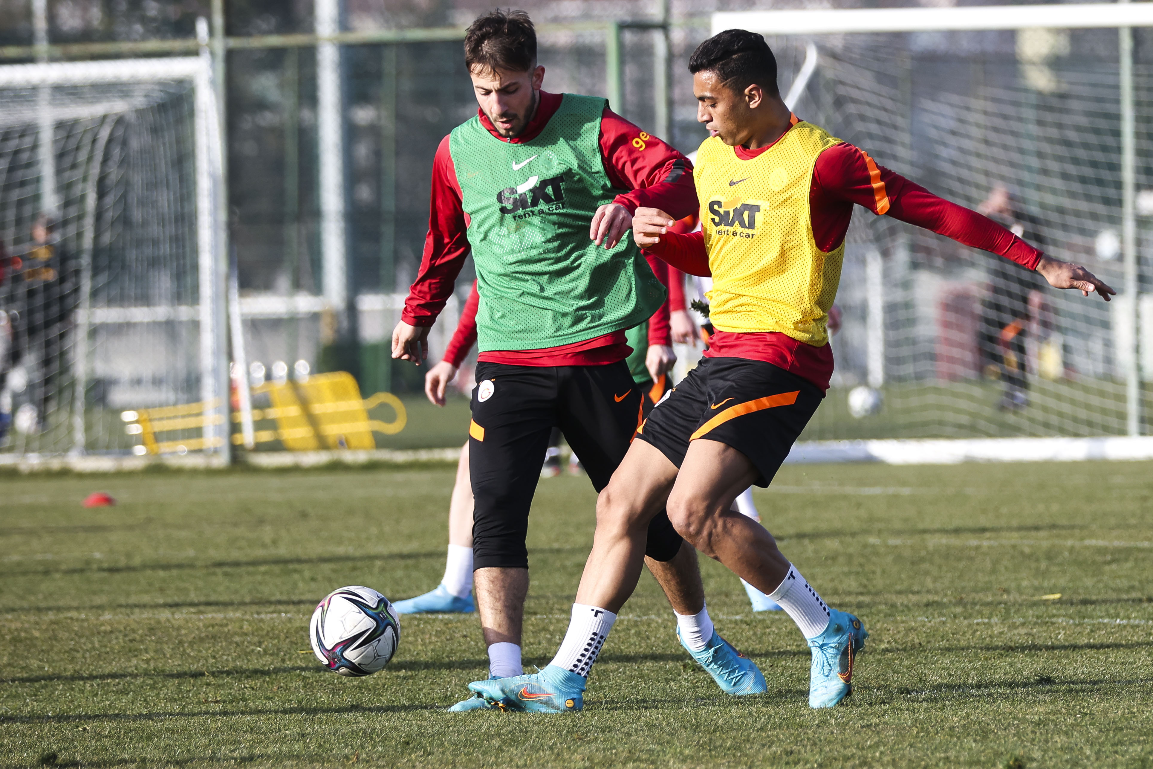 Galatasaray'da G�ztepe mesaisi s�r�yor