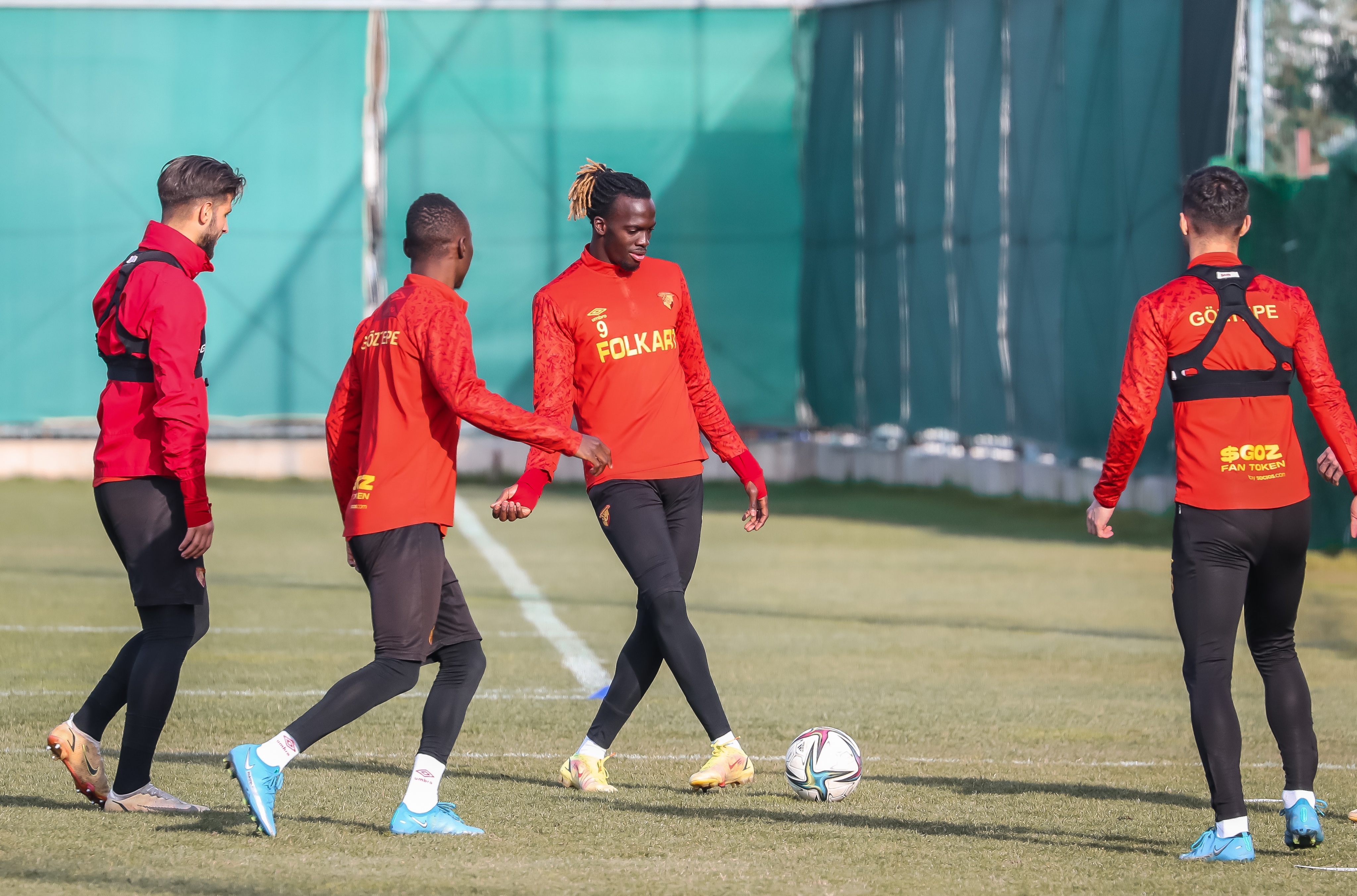 G�ztepe'de Galatasaray ma�� mesaisi s�r�yor