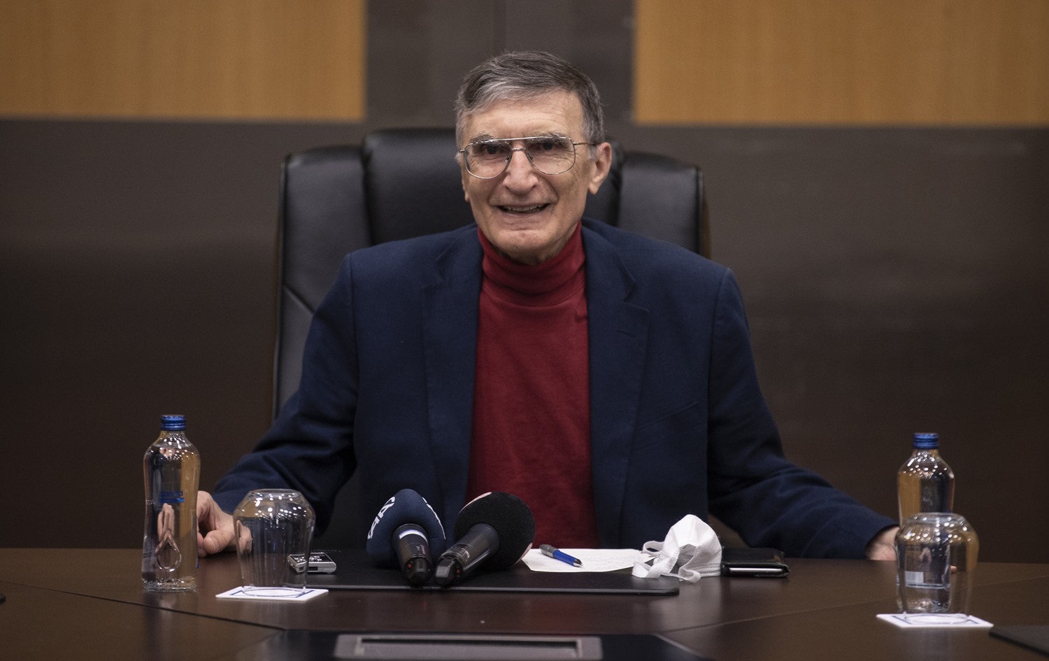 �lk kez duyurdu! Heyecan verici ara�t�rmas�n� T�rkiye'ye ta��ma m�jdesi verdi