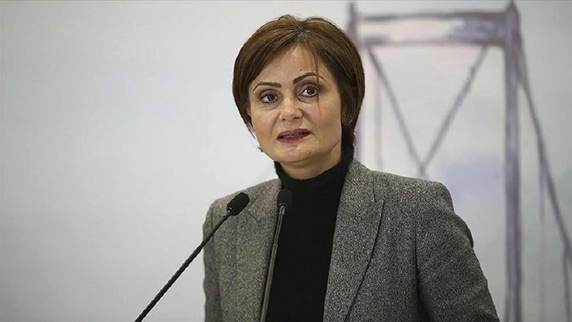 Kaftanc�o�lu'nun '�zel hayat�n gizlili�ini ihlale azmettirme' su�undan yarg�lanmas�na devam edildi