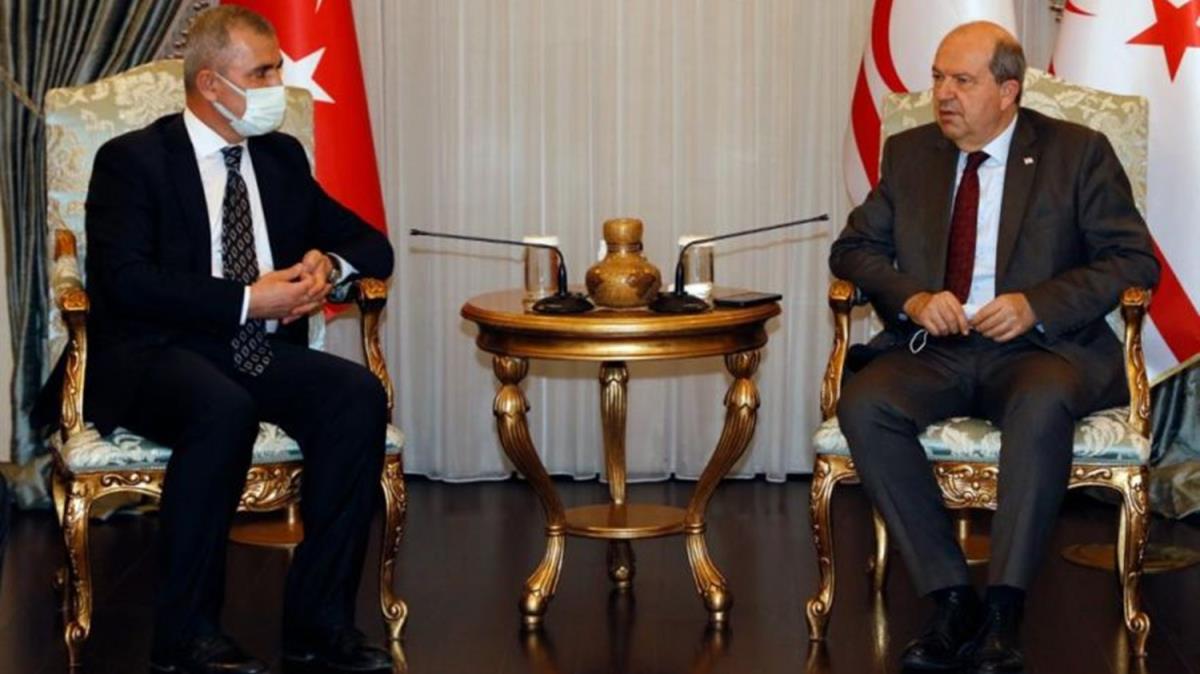 KKTC Cumhurbakan Tatar'dan dnyaya net 'Trkiye' ilan