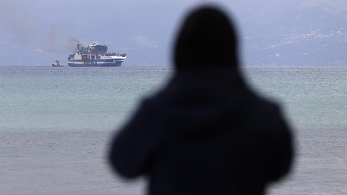 Yunanistan'daki feribot faciasnda 1 yolcu 54 saat sonra kurtarld