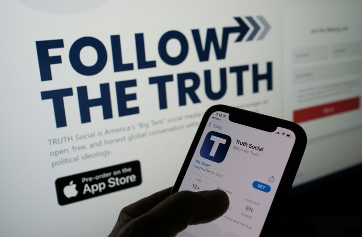 Trump'�n sosyal medya platformu Truth Social, App Store'da kullan�c�lara sunuldu