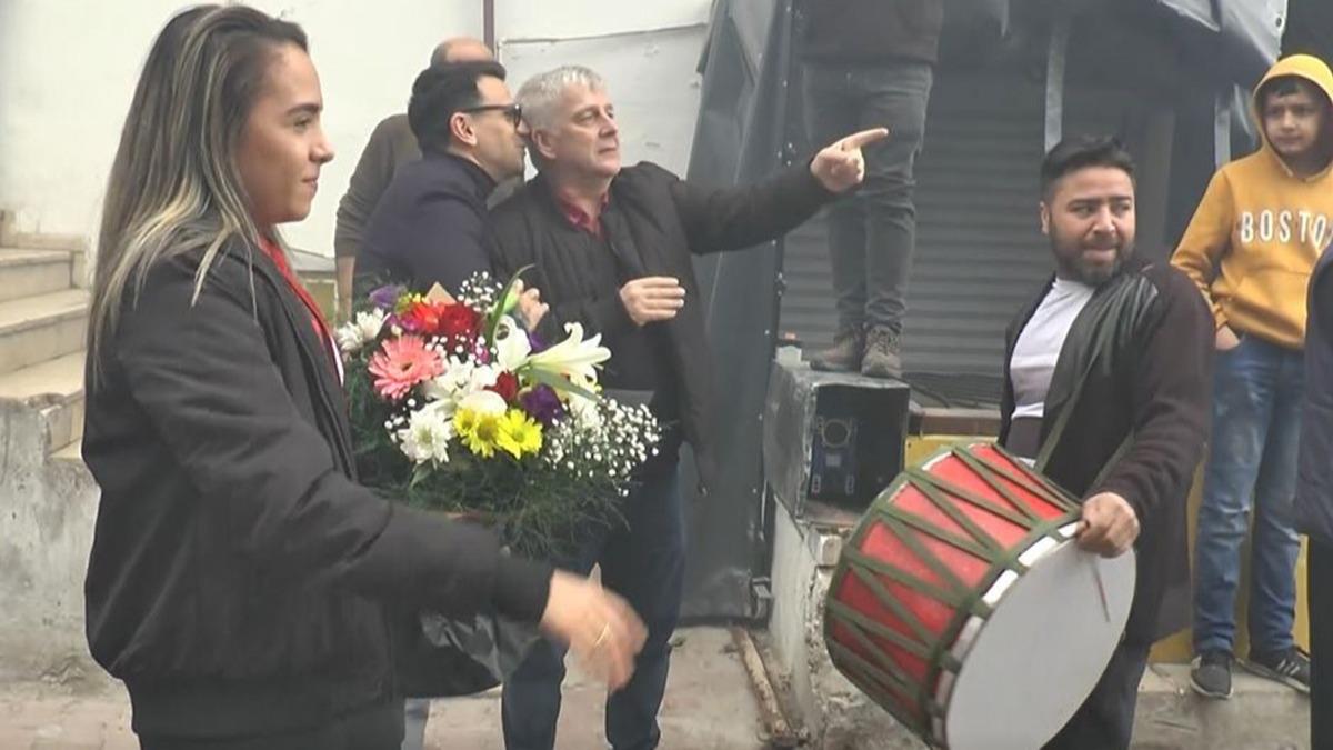 Gaziantep'te Brezilyal kadn futbolcuya davullu zurnal karlama