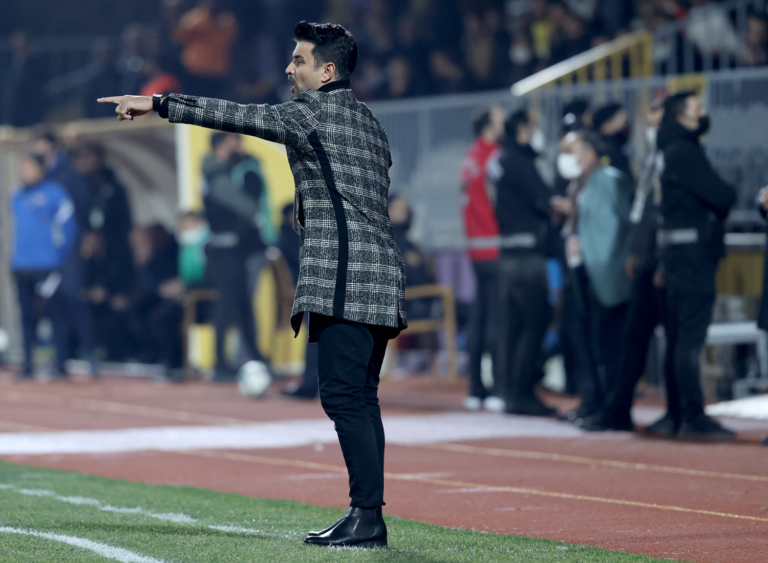 Menemenspor'da 90+5'te yenilen gol�n �z�nt�s� var