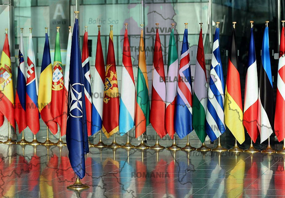 'Rusya, Kiev'e ularsa NATO'dan ayrlabilirler'