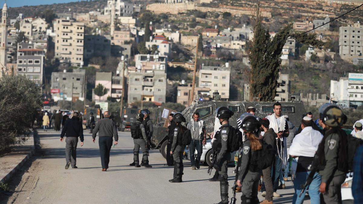 Filistin kynn girileri srail askerleri ve yerleimciler tarafndan kapatld 