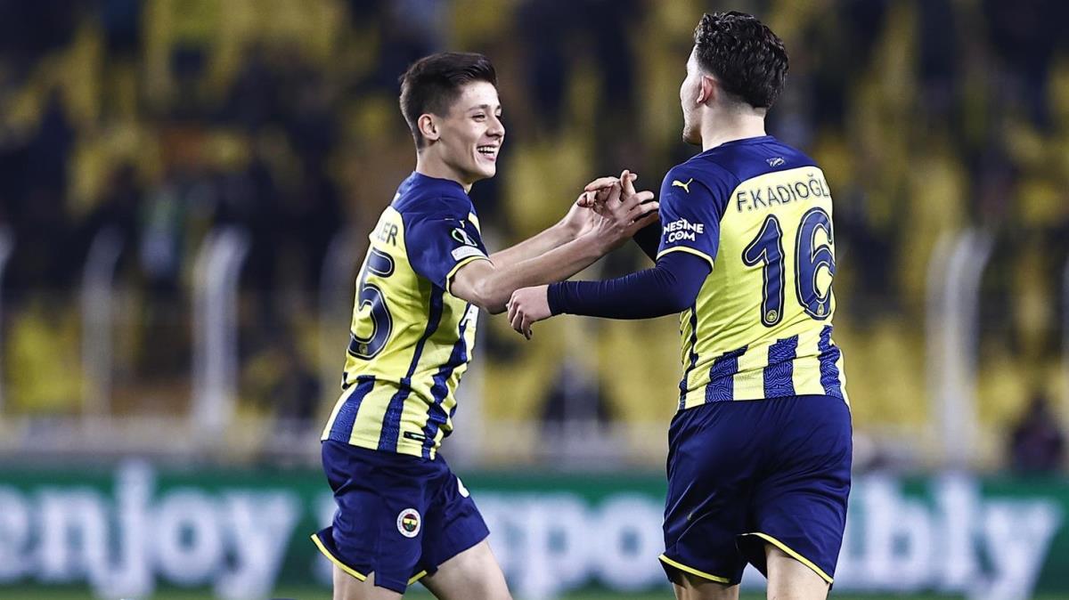 te Fenerbahe'nin Slavia Prag ma kadrosu
