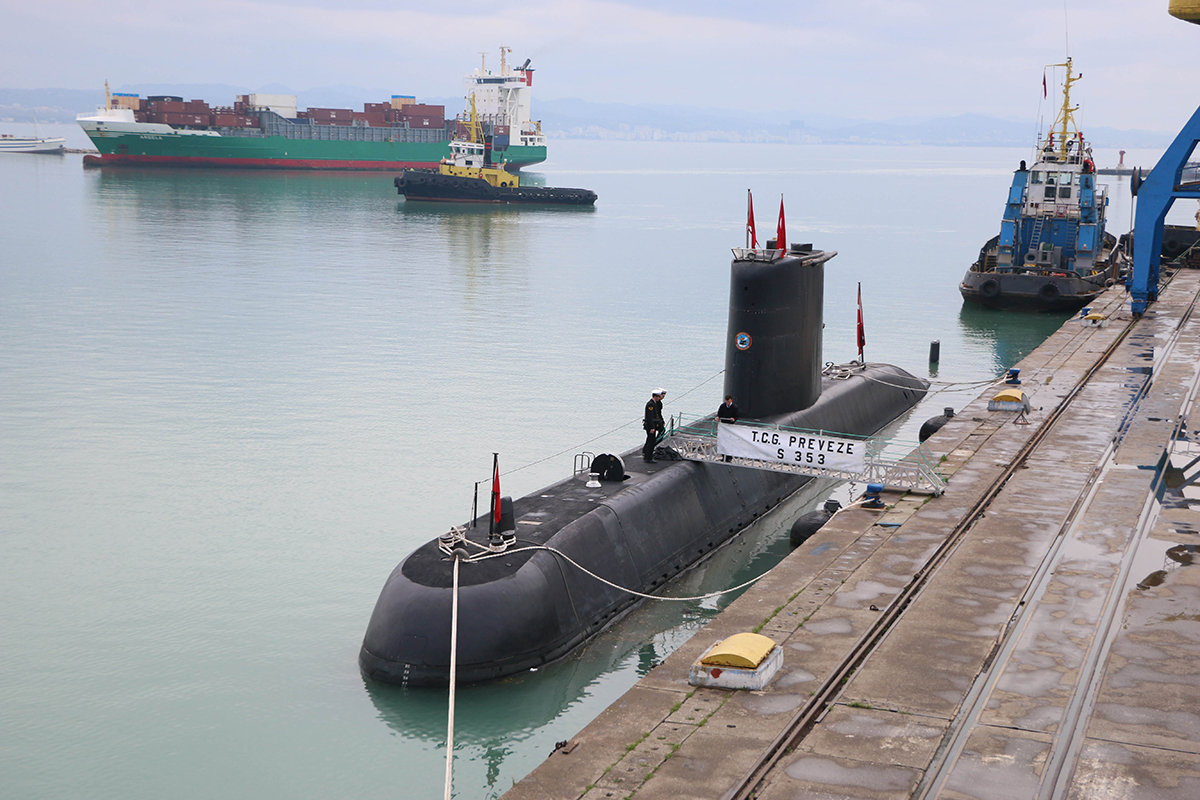 Preveze denizalt�s�n�n 'kalbi' millile�ti