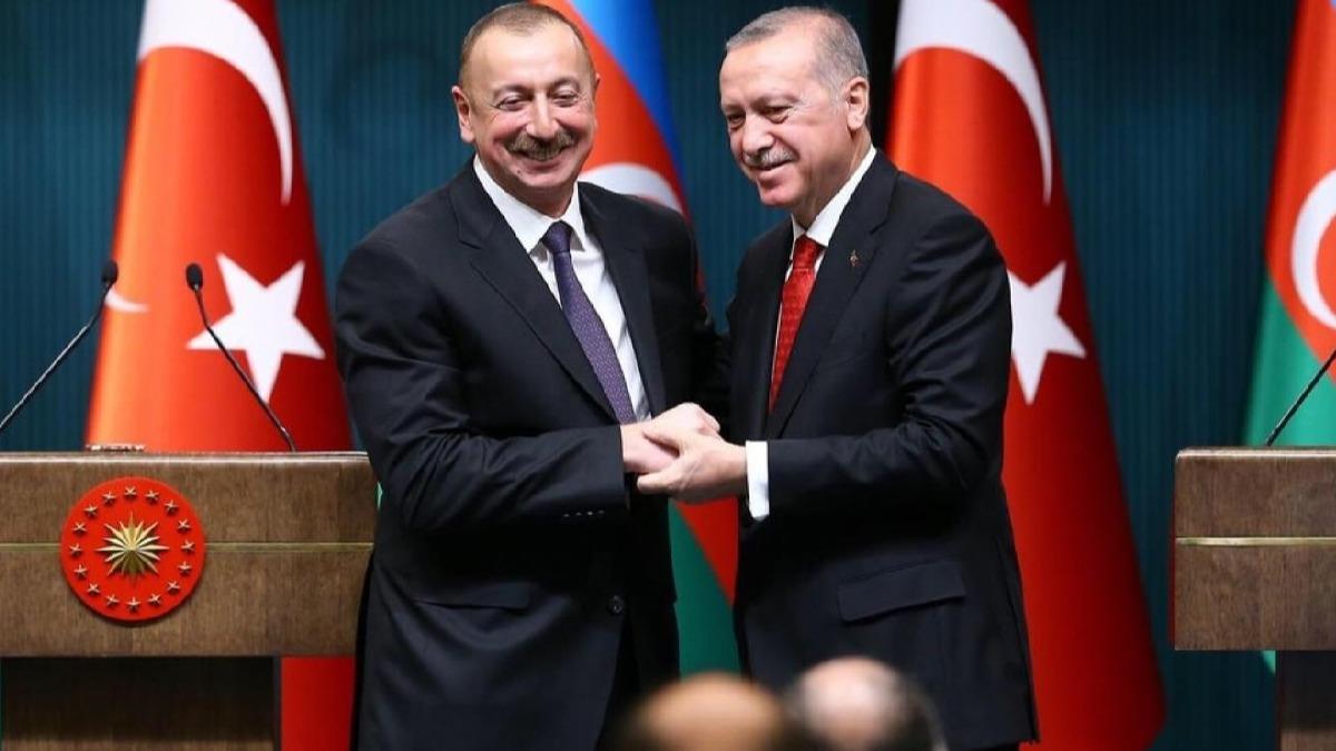 Aliyev'den Bakan Erdoan'a erken doum gn tebrii