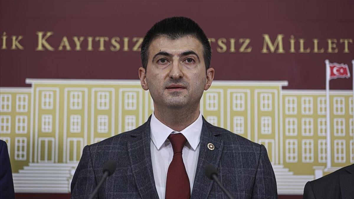 zmir Milletvekili Mehmet Ali elebi, Memleket Partisi'nden istifa etti