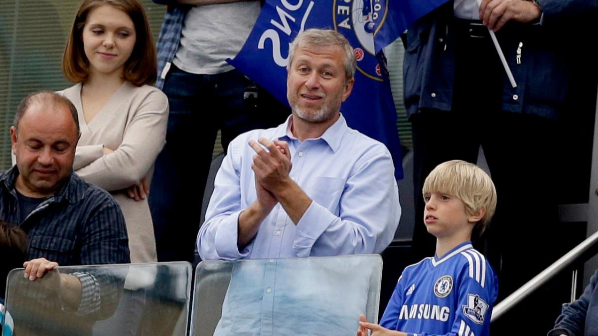 Chelsea'nin Rus sahibi Roman Abramovich, kulp ynetimini devretti