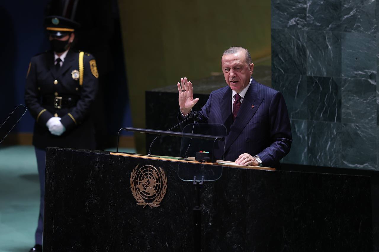�leti�im Ba�kan� Altun, Cumhurba�kan� Erdo�an'�n 68'inci do�um g�n�n� kutlad�