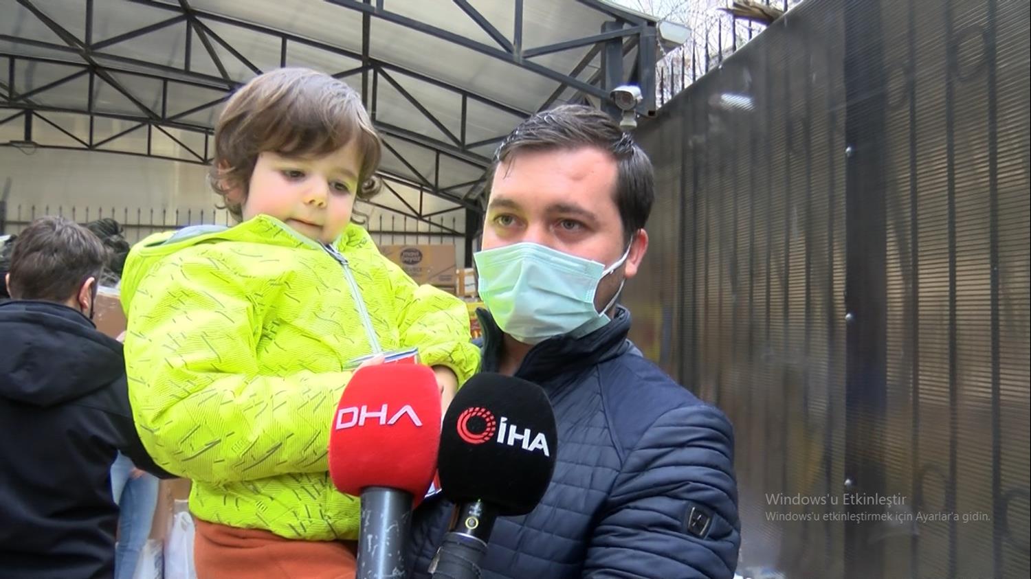 Kumbaras�ndaki paray� Ukrayna'n�n Ankara B�y�kel�ili�i'ne teslim etti