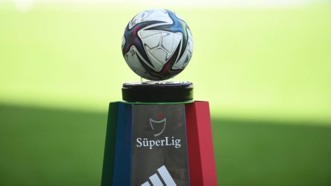 S�per Lig'de puan durumunda son durum ve 28. haftan�n ma� takvimi