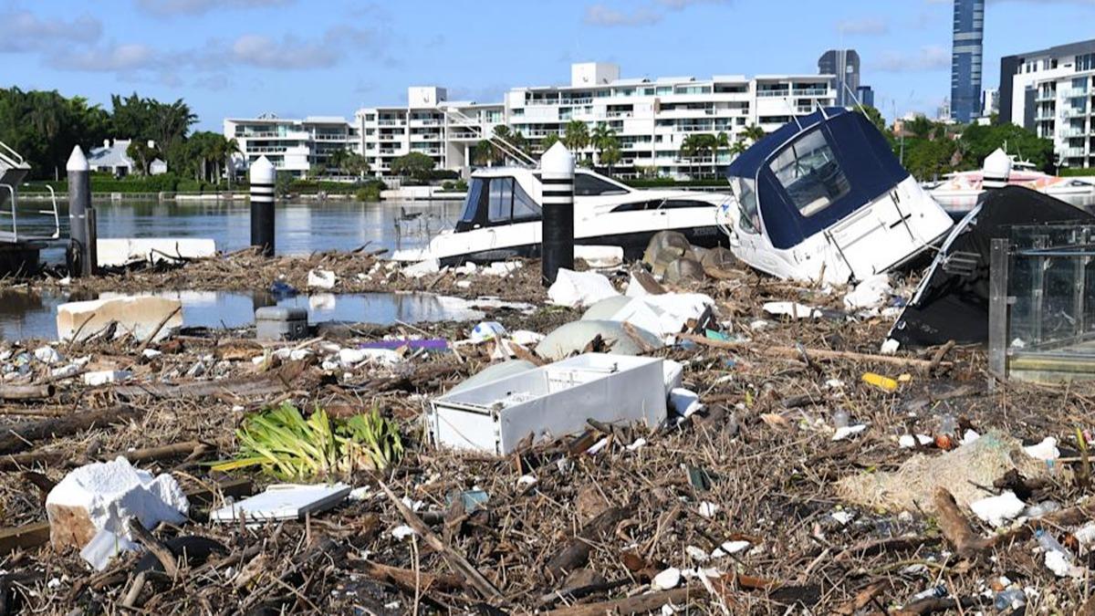 Avustralya'da felaketin bilanosu: 500 bin kiiye 'terk edin' talimat verildi