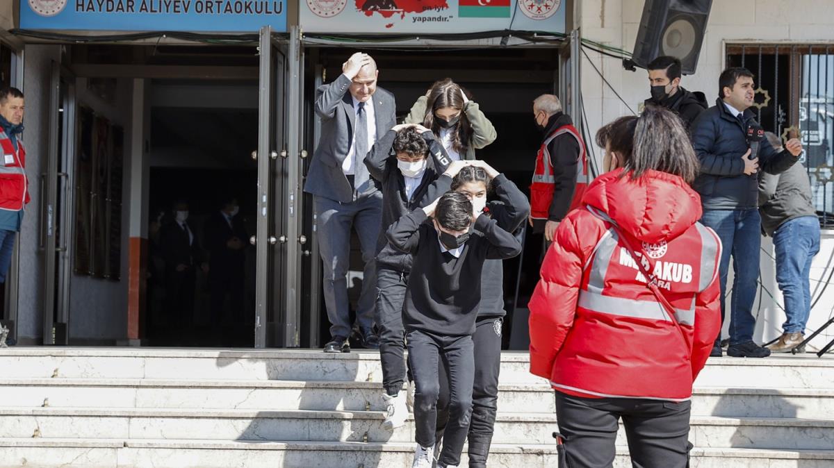 Trkiye genelinde e zamanl deprem tatbikat 