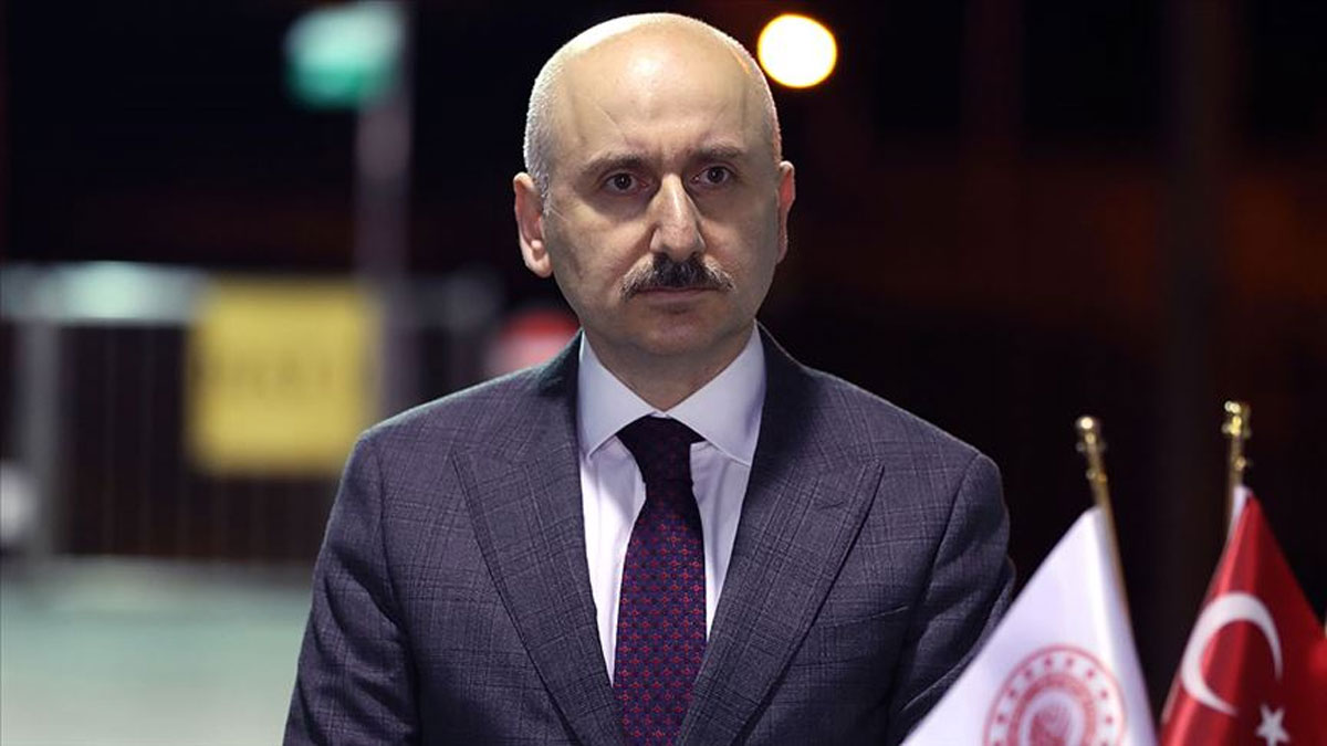 'Kanal �stanbul g�nl�k dedikodu siyasetine alet edilecek bir proje asla de�ildir'