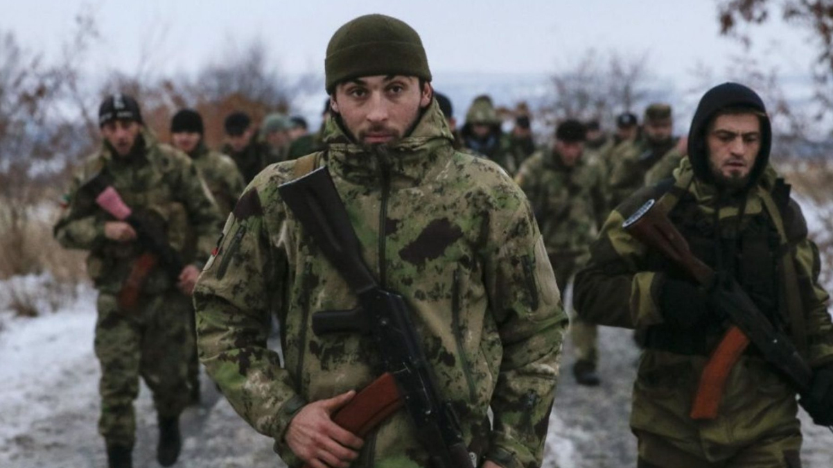Ukrayna'daki een askerler akl hastalarn rehin ald