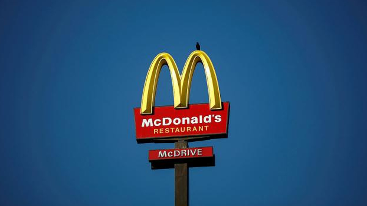 McDonald's Rusya'daki 850 restorann kapatyor
