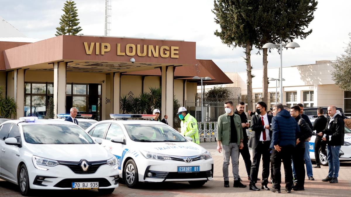 Antalya Havaliman'nda gvenlik tedbirleri st dzeye karld